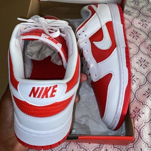 Nike Dunk Low Championship Red Size 11.5